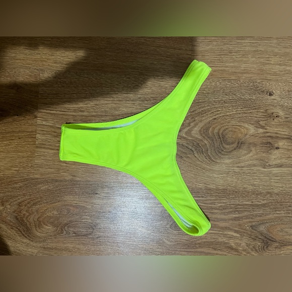 Neon Bikini bottoms - Picture 1 of 2
